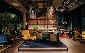 Ruby Ella Hotel Cologne